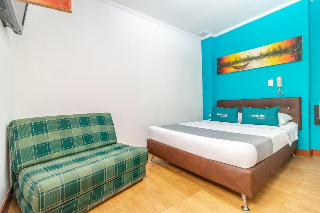 Ayenda Palermo Plaza Hotel Богота Екстериор снимка