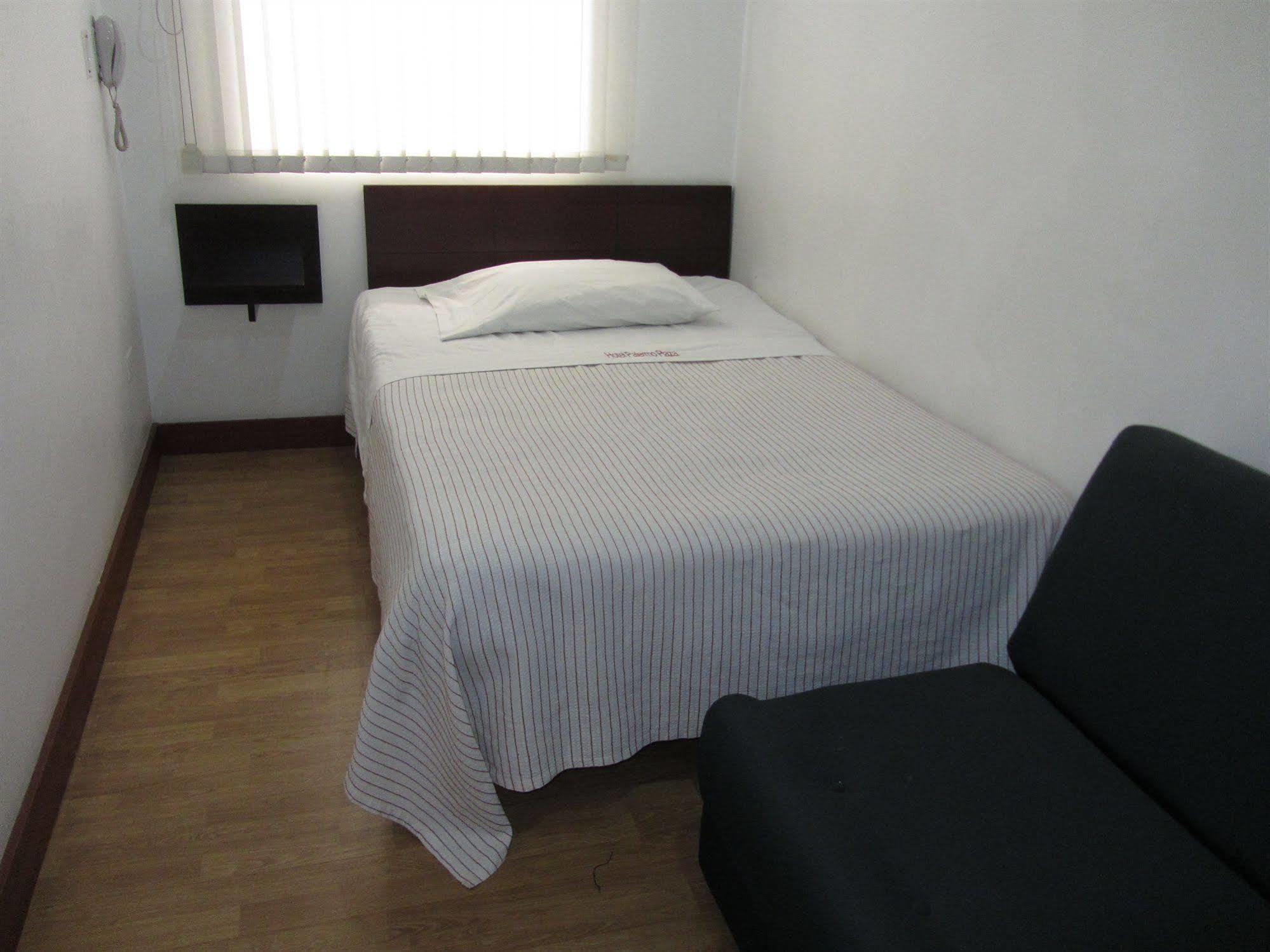 Ayenda Palermo Plaza Hotel Богота Екстериор снимка