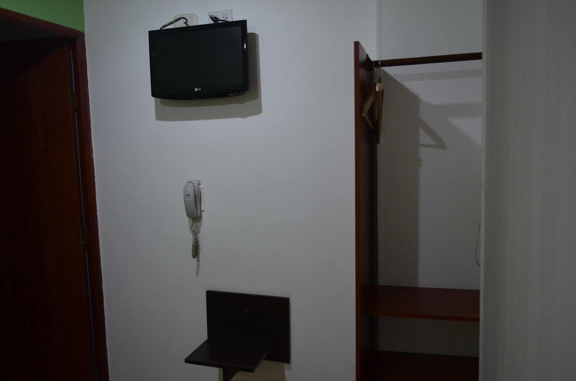 Ayenda Palermo Plaza Hotel Богота Екстериор снимка